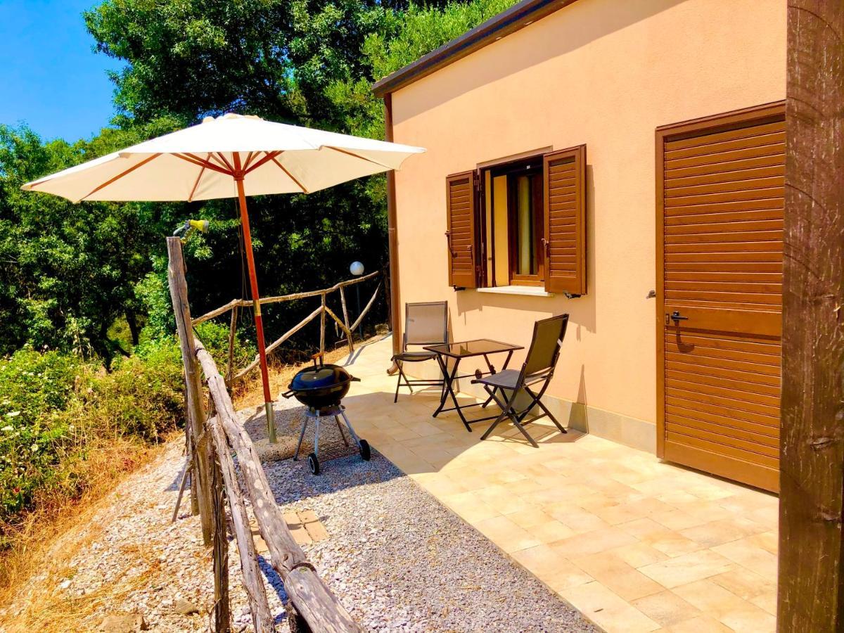 Cuore Della Valle 切法卢 外观 照片